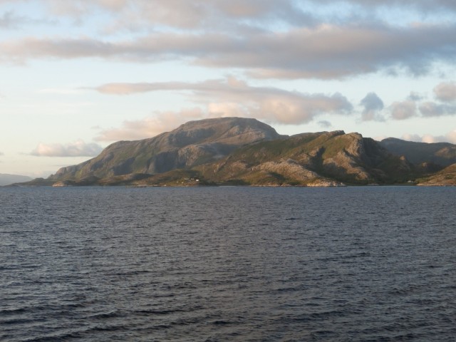 Hurtigruten_2015-06-19_22-41-1